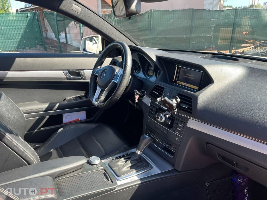 Mercedes-Benz E 220 CDI Avantgarde BlueEfficiency Auto.