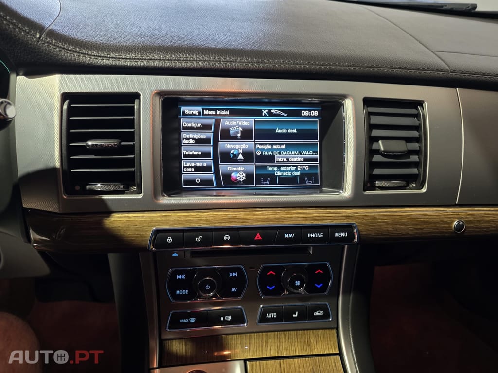 Jaguar XF 2.2 D R-Sport