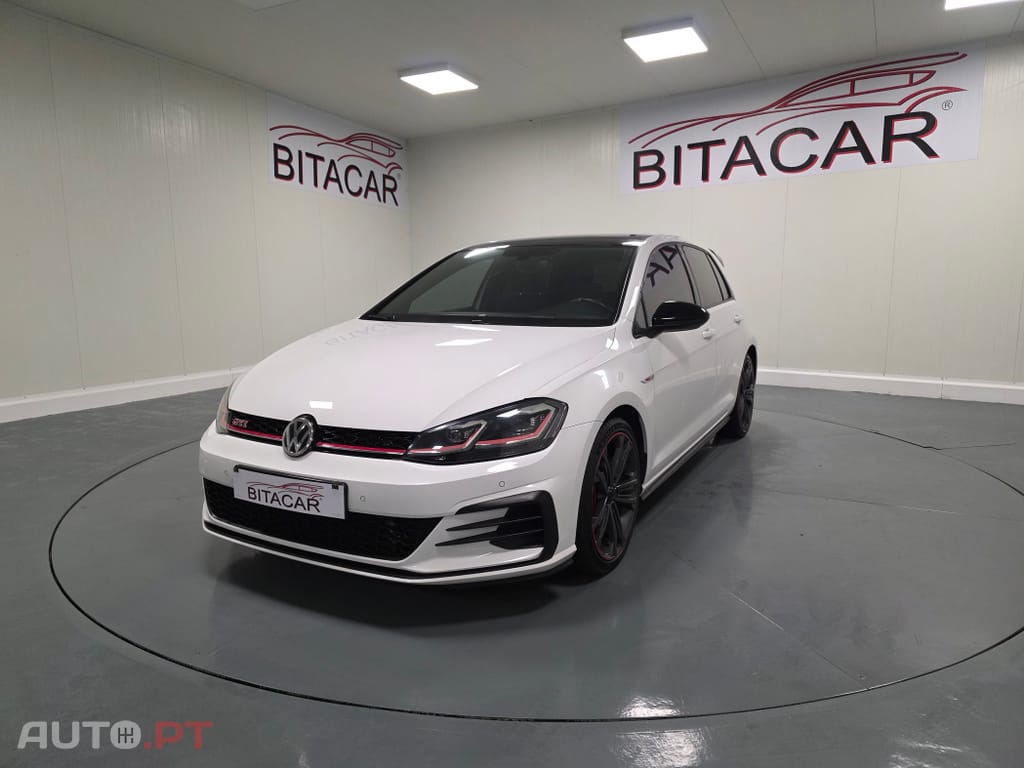 Volkswagen Golf 2.0 TSI GTI DSG Performance