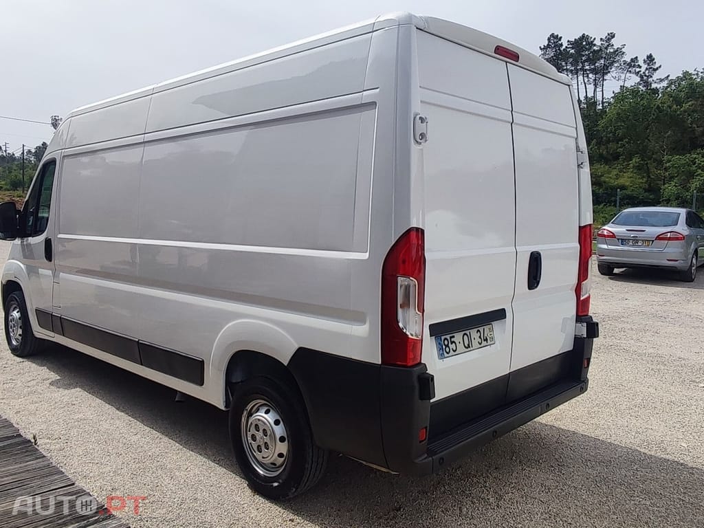 Peugeot Boxer 2.2 BlueHDi 333 L3H2 Pro
