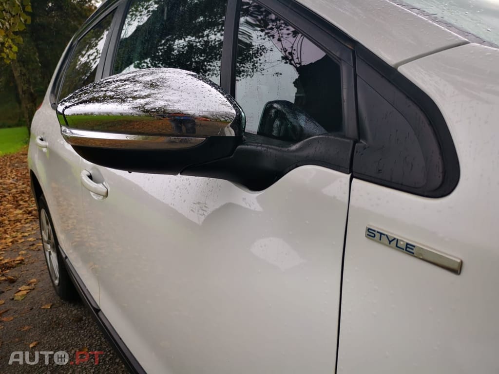 Peugeot 2008 1.6 BlueHDi Style