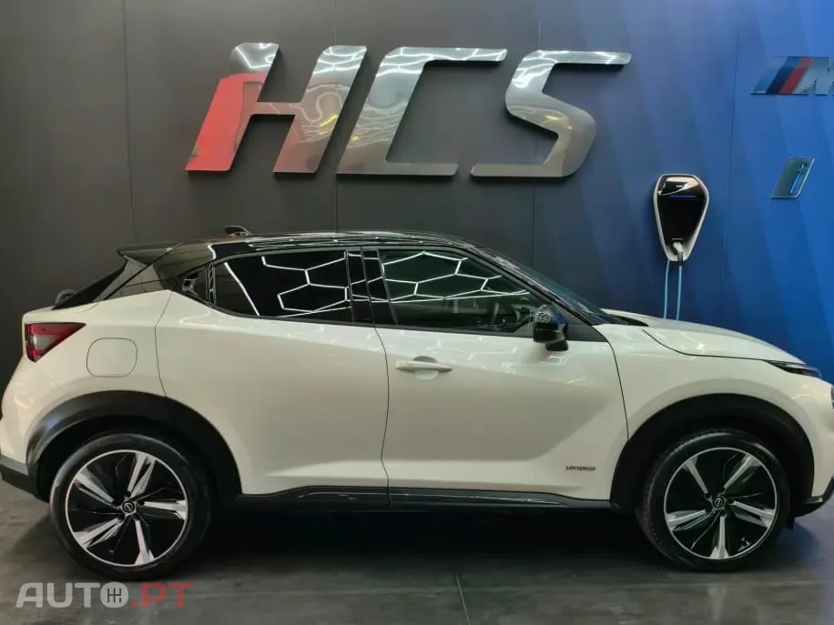 Nissan Juke 1.6 Hybrid N-Design Black