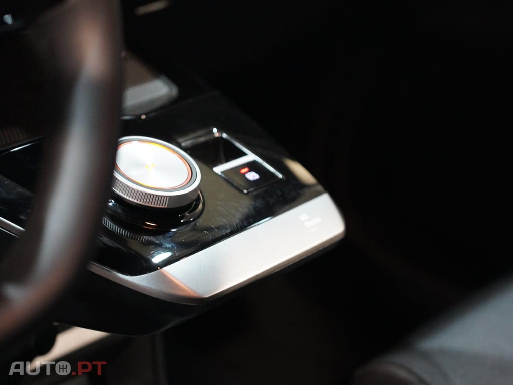 MG MG4 64 kWh Luxury