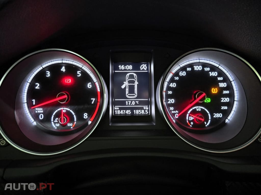 Volkswagen Scirocco 2.0 TSI BlueMotion DSG