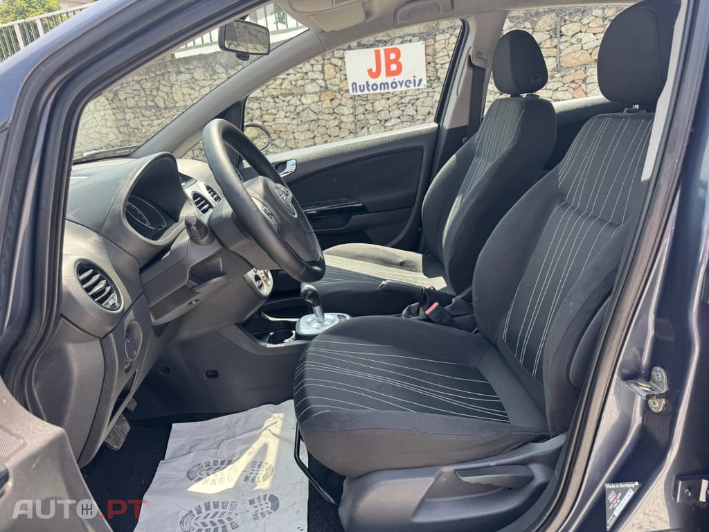 Opel Corsa 1.2 Enjoy Easytronic