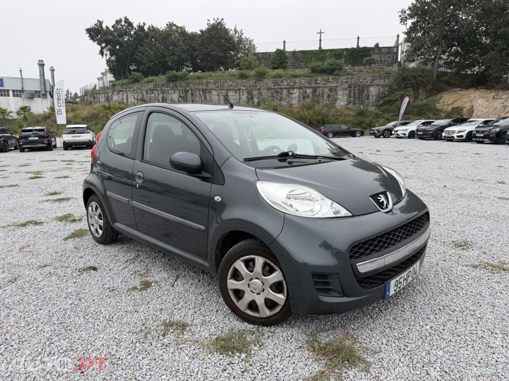 Peugeot 107 1.0 Sportium
