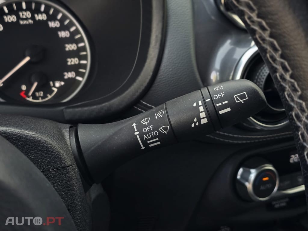 Nissan Juke 1.0 DIG-T N-Connecta