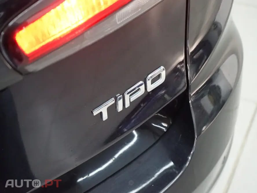 Fiat Tipo 1.3 M-Jet Lounge