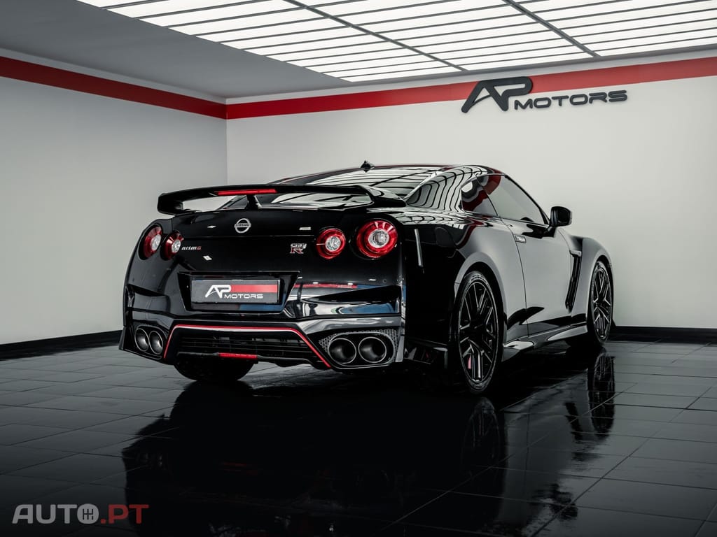 Nissan GT-R 3.8 V6 Track Edition by Nismo