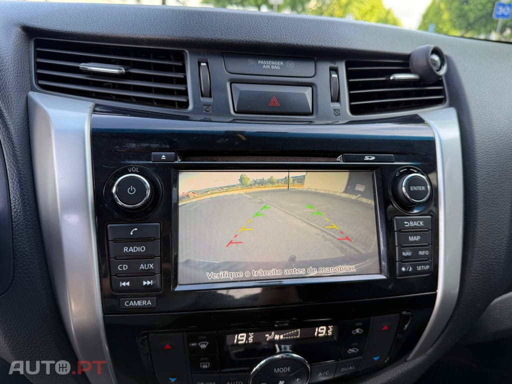 Nissan Navara 2.3 dCi CD 4WD N-Connecta Nav+Barras