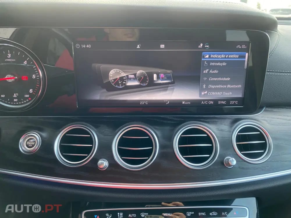 Mercedes-Benz E 220 d AMG Line