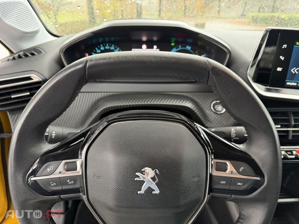 Peugeot E-208 50 kWh Allure Pack