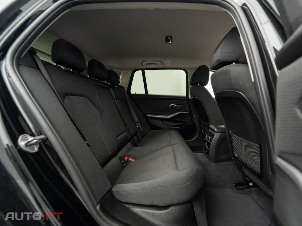 BMW 320 e Auto