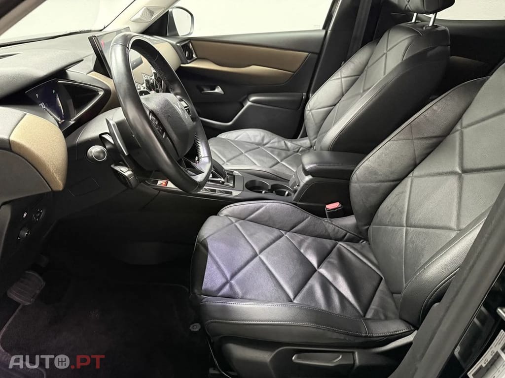 DS DS3 PureTech 130 Aut. PERFORMANCE LINE