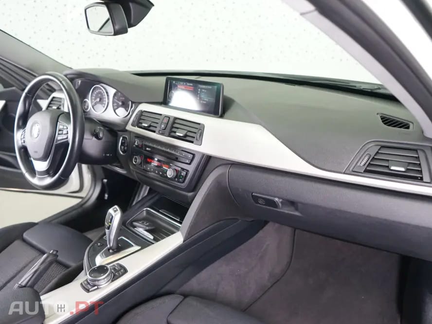 BMW 320 d Aut. Efficient Dynamics Edition