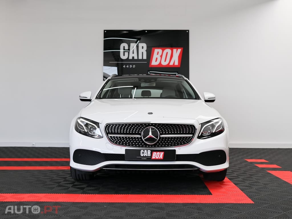 Mercedes-Benz E 300 de 4Matic T 9G-TRONIC Avantgarde