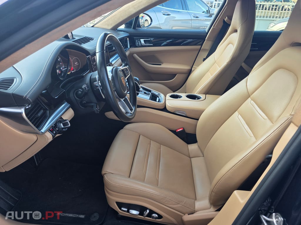 Porsche Panamera Turbo S e-hybrid Exclusive