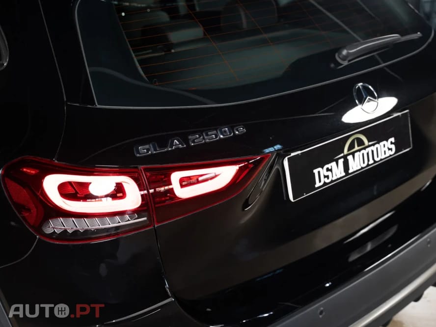 Mercedes-Benz GLA 250 e 8G-DCT AMG Line