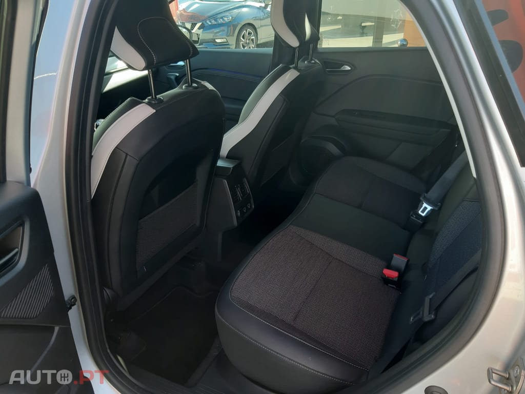 Renault Captur Techno 100 TCE Bi-fuel