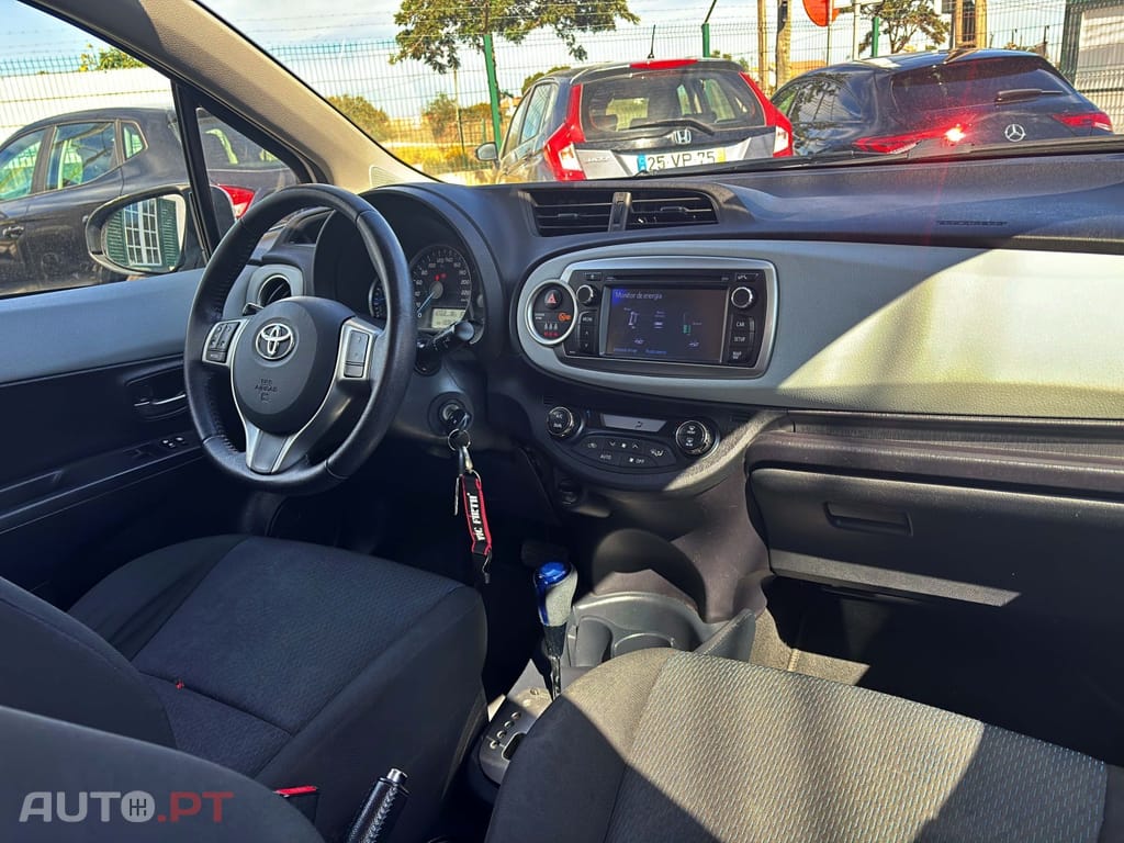 Toyota Yaris 1.5 HSD Comfort