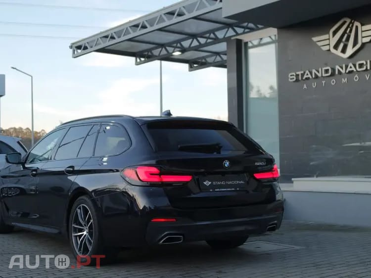 BMW 520 d Pack Desportivo M Auto