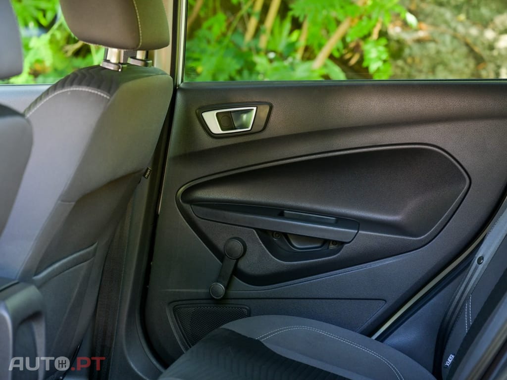 Ford Fiesta 1.0 Ti-VCT Titanium