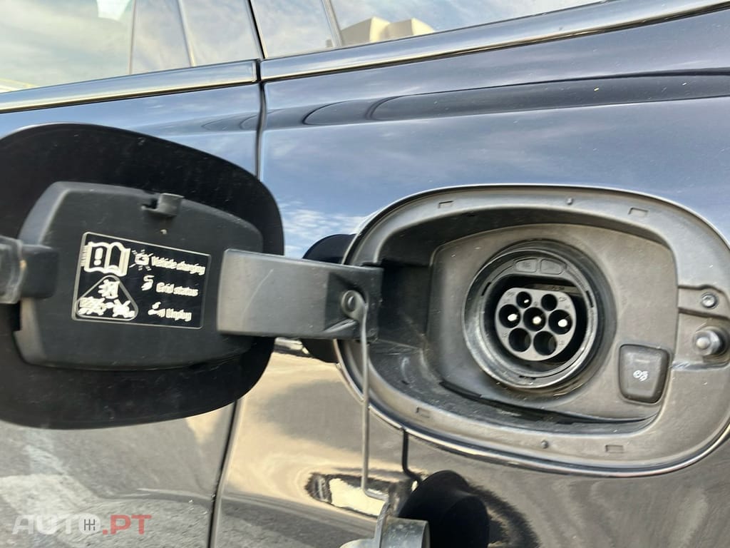 Porsche Cayenne S E-Hybrid