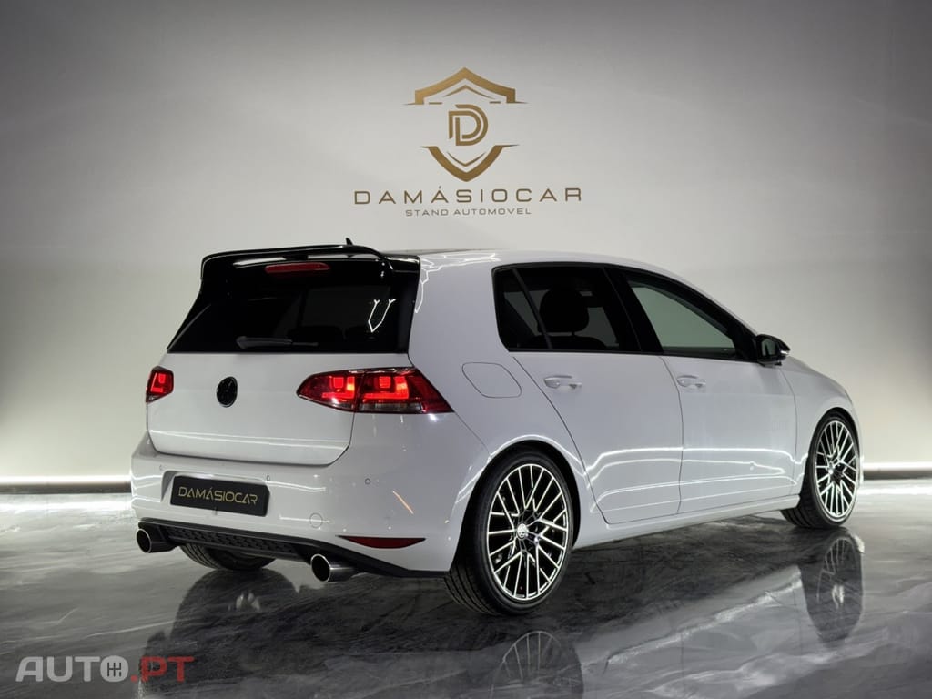 Volkswagen Golf 1.6 TDi Confortline