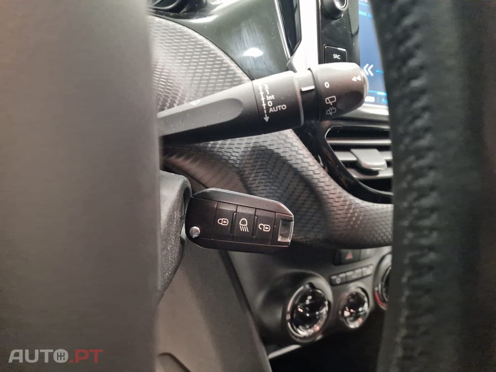 Peugeot 208 1.6 BlueHDi Style