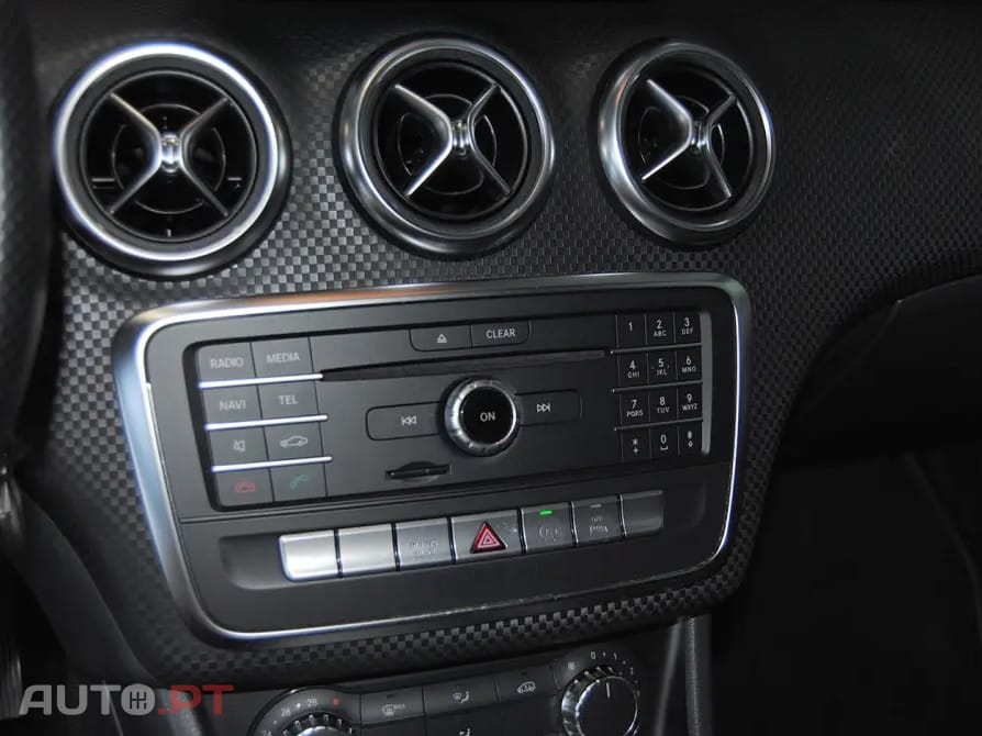 Mercedes-Benz A 180 D URBAN AUTO