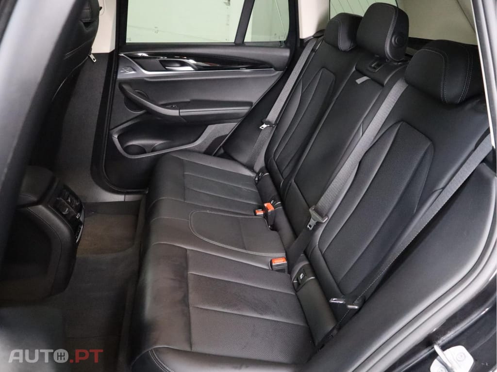 BMW X3 xDrive30e Auto