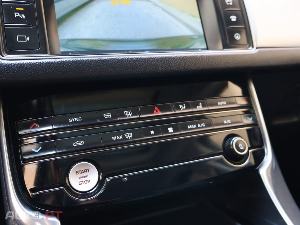 Jaguar XF 2.0 D Prestige Aut.
