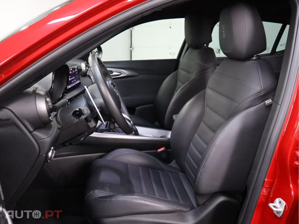 Alfa Romeo Tonale 1.5 Hybrid  Veloce