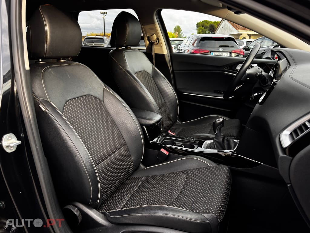 Kia Ceed SW 1.0 T-GDI Drive