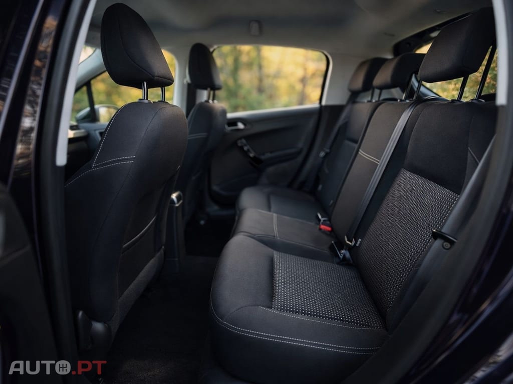 Peugeot 208 1.6 BlueHDi Allure