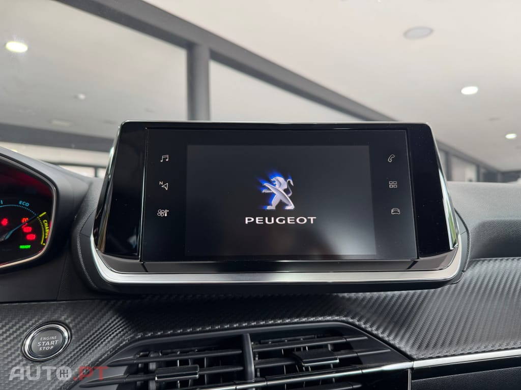 Peugeot E-208 50 kWh Active