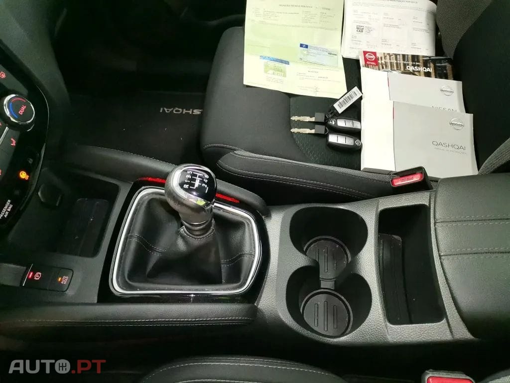 Nissan Qashqai 1.5 dCi N-Connecta J18