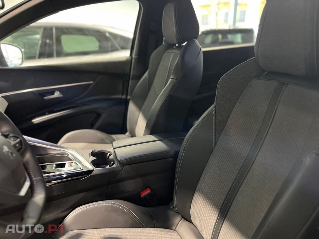 Peugeot 5008 1.5 BlueHDi Allure Pack EAT8