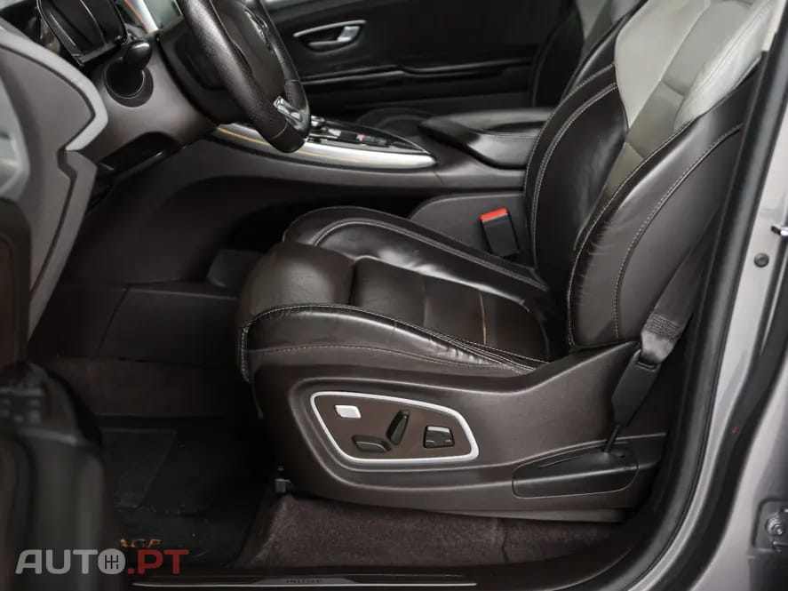 Renault Espace 1.6 dCi Zen EDC