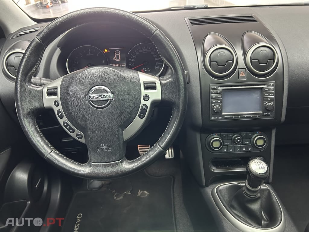 Nissan Qashqai +2 2.0 dCi Tekna Pele Preto — fotografia 12