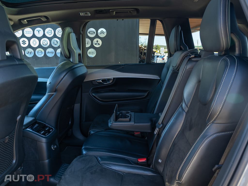 Volvo XC90 2.0 T8 PHEV R-Design AWD