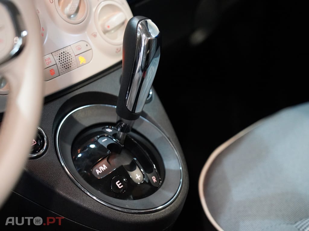 Fiat 500 1.2 Lounge Dualogic