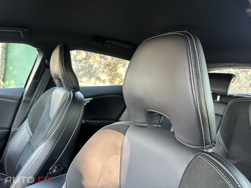 Volvo V40 1.5 T3 Sport Edition R Geartronic