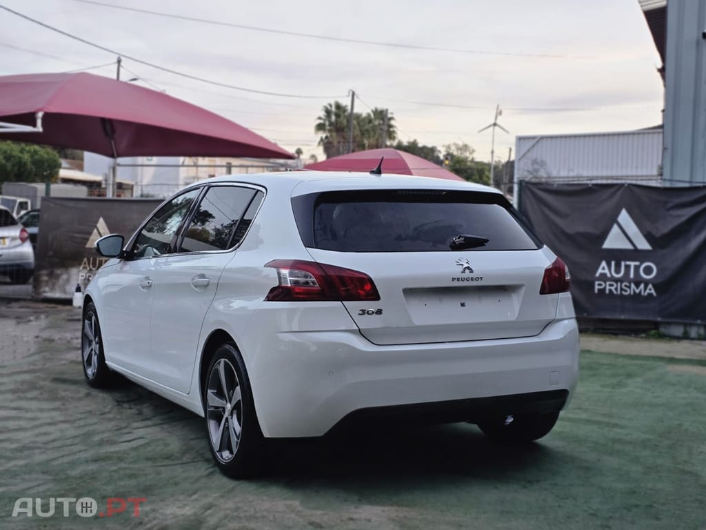 Peugeot 308 1.6 BlueHDi Allure J17