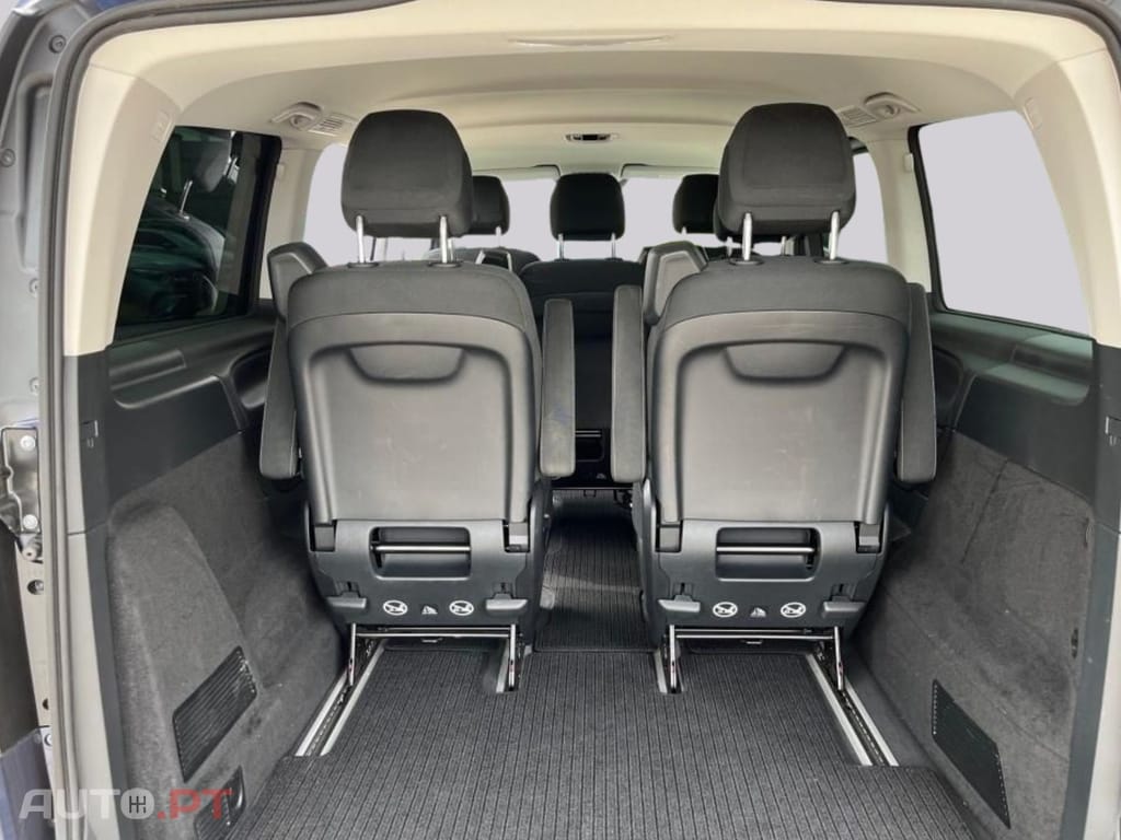 Mercedes-Benz EQV I.V.A DEDUTÍVEL 300 Long 