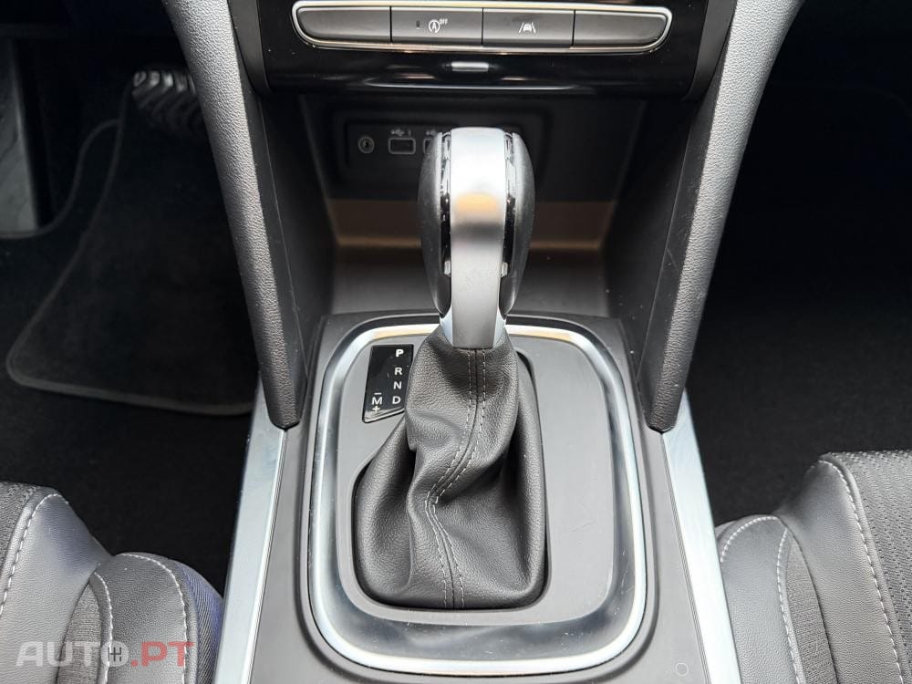 Renault Mégane TCe 140 GPF EDC TECHNO