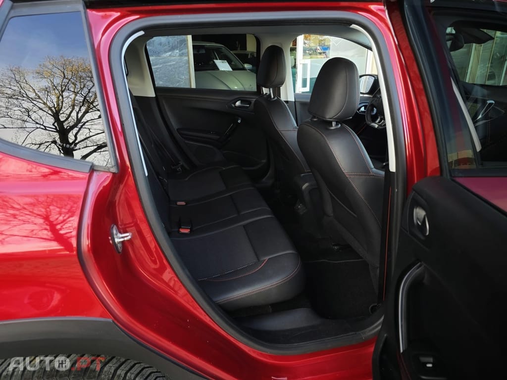 Peugeot 2008 1.2 PureTech GT Line