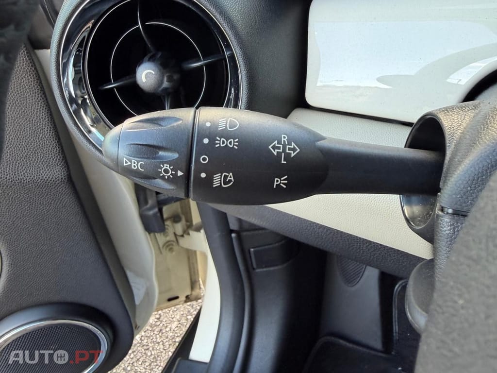 MINI Cooper Cooper D