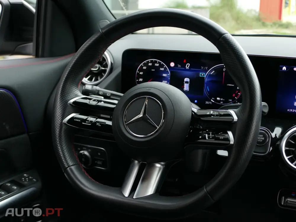 Mercedes-Benz GLA 250 e AMG Line