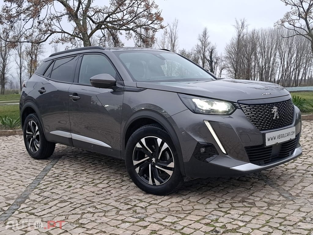 Peugeot 2008 PureTech 130 Allure Pack